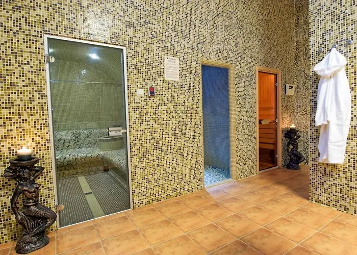 N.joy 534 By Oak Apartment