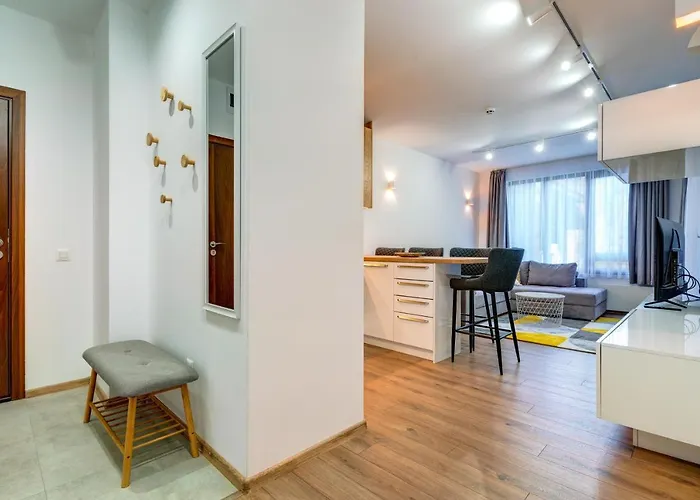 N.joy 534 By Oak Apartment