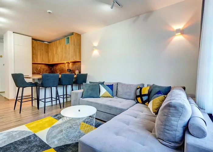 N.joy 534 By Oak Smolyan